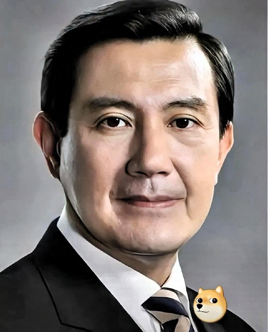 马英九昨天调整国民党的两岸政策，把国民党过去几十年坚持的不统、不独、不武，改成了