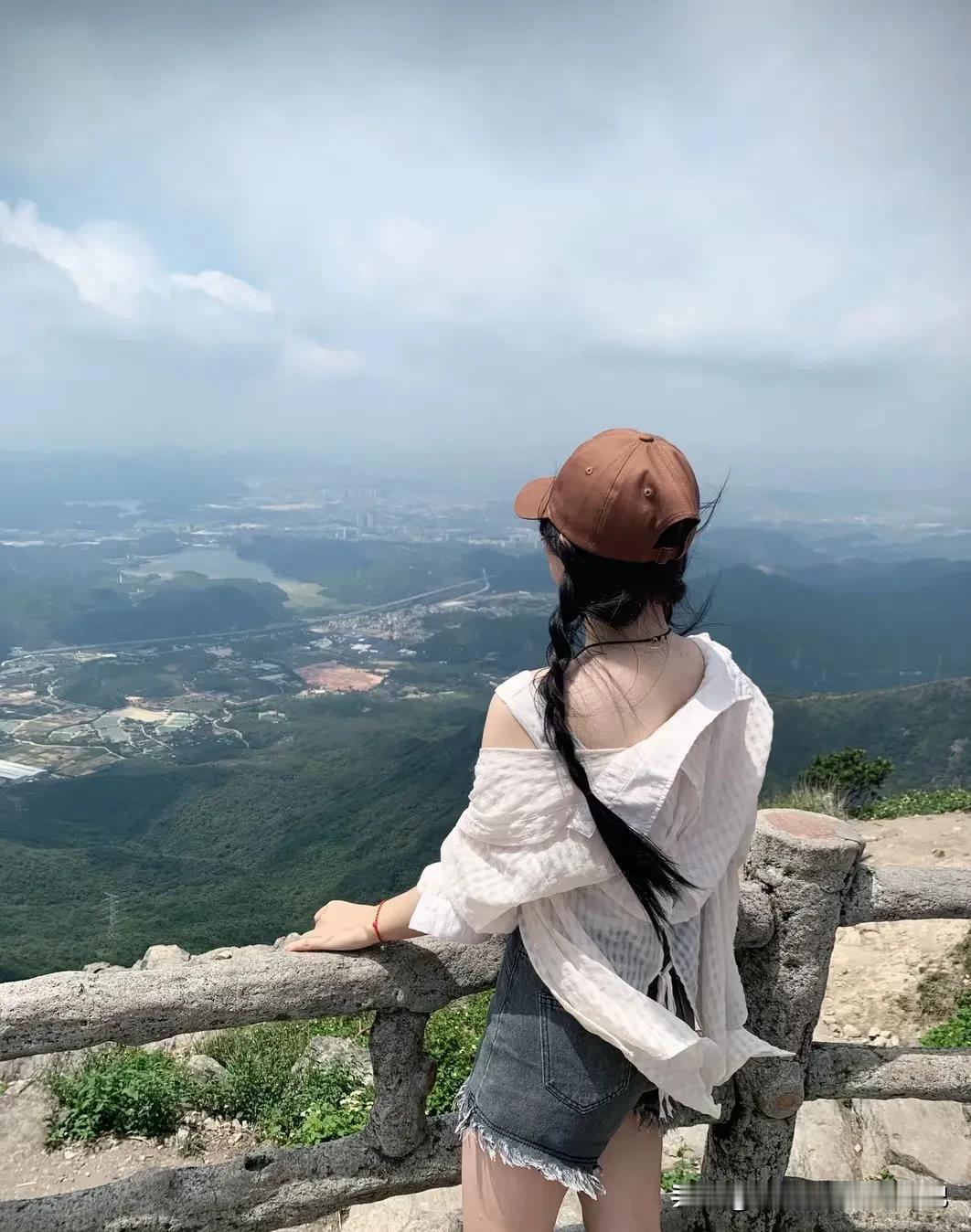晒图笔记大赛登高望远放飞心情