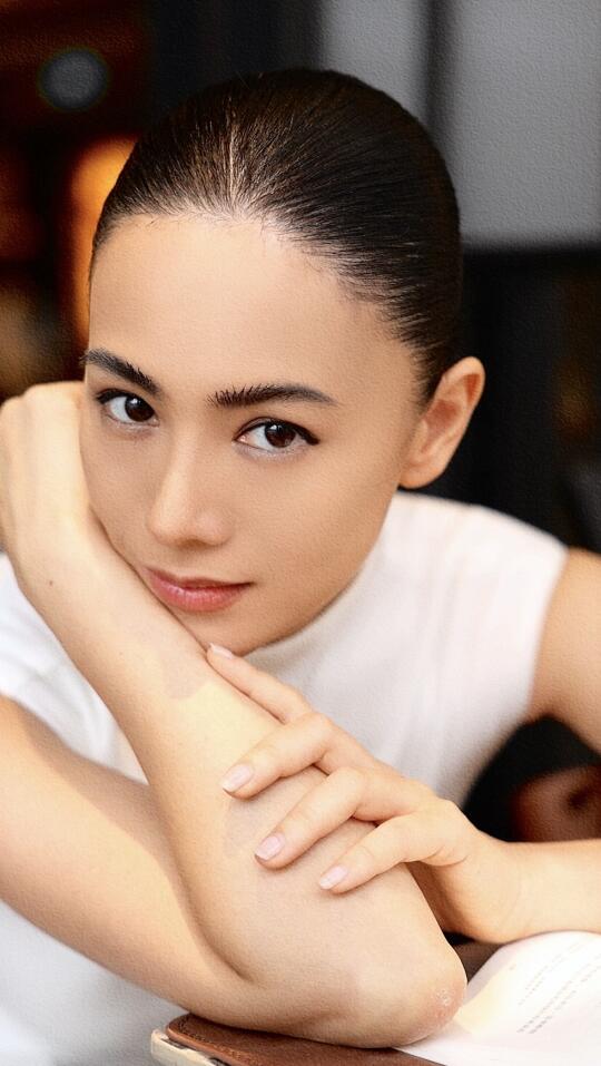 我们都在场合中间表达我是谁