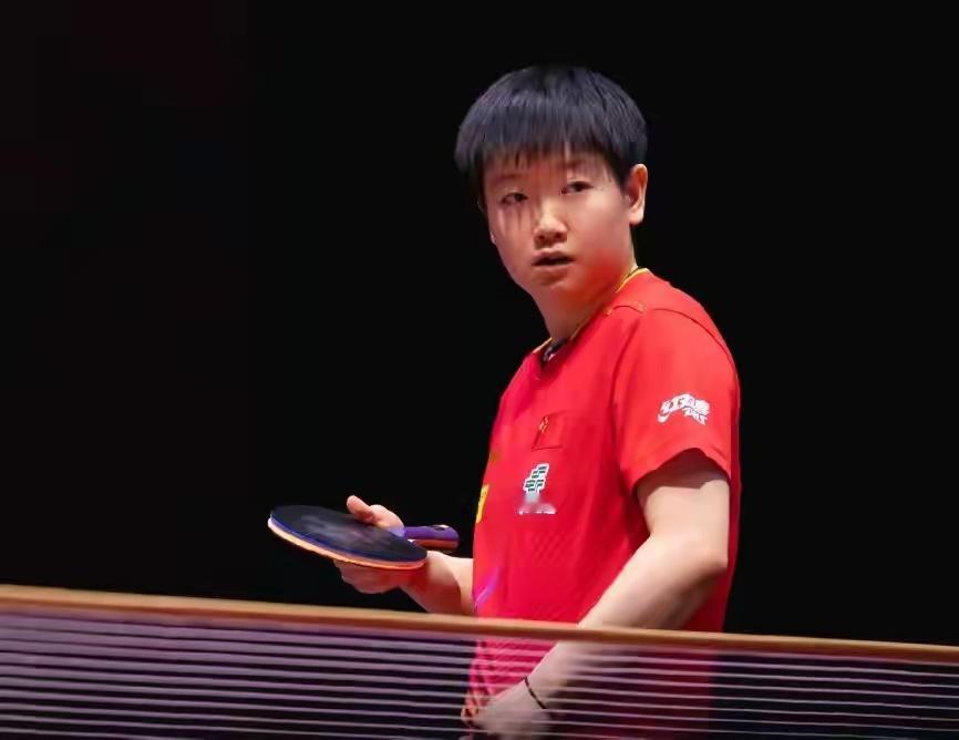 第一局，孙颖莎整体占据优势一方，以11-9拿下开门红。第二局，莎莎手感火爆，轰出