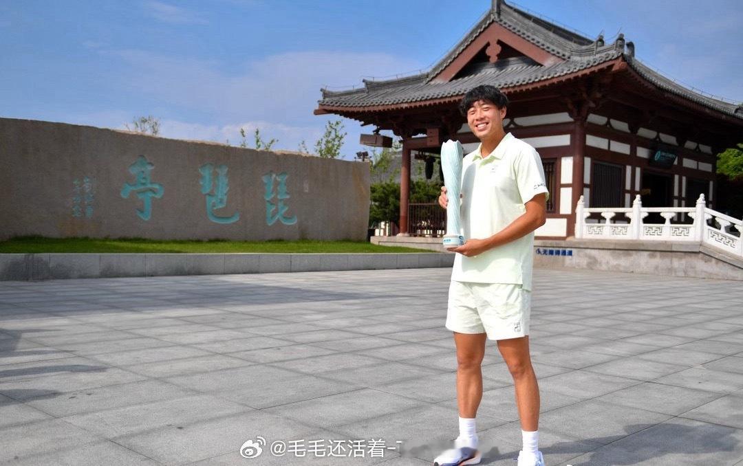 【四字形容】黄泽林首夺挑战赛冠军🏆黄泽林7-5 7-6沃尔顿拿到九江75冠军?