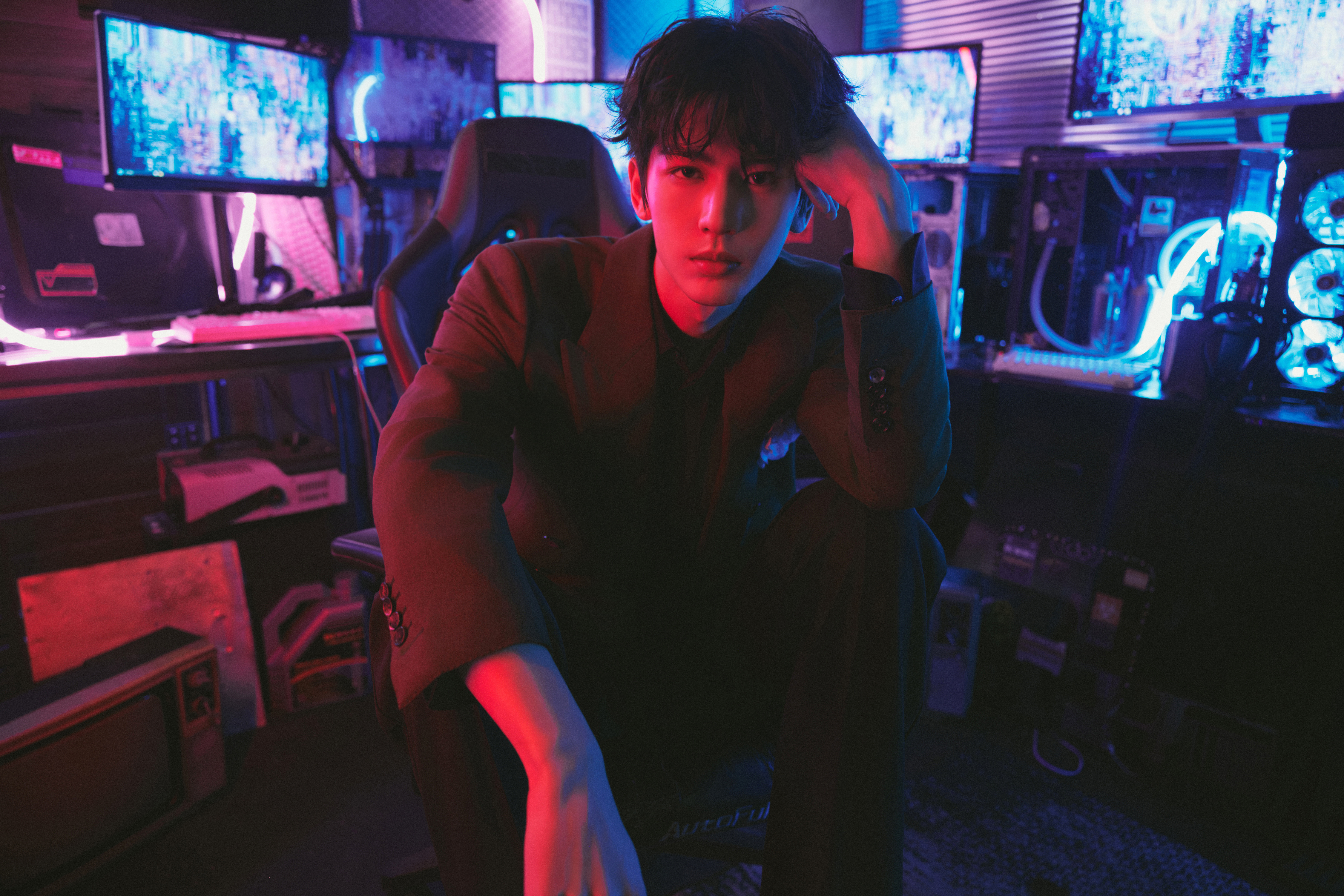 张凌赫｜腾讯视频星光大赏 张凌赫身着Tom Ford 2026早春男装系列亮相腾