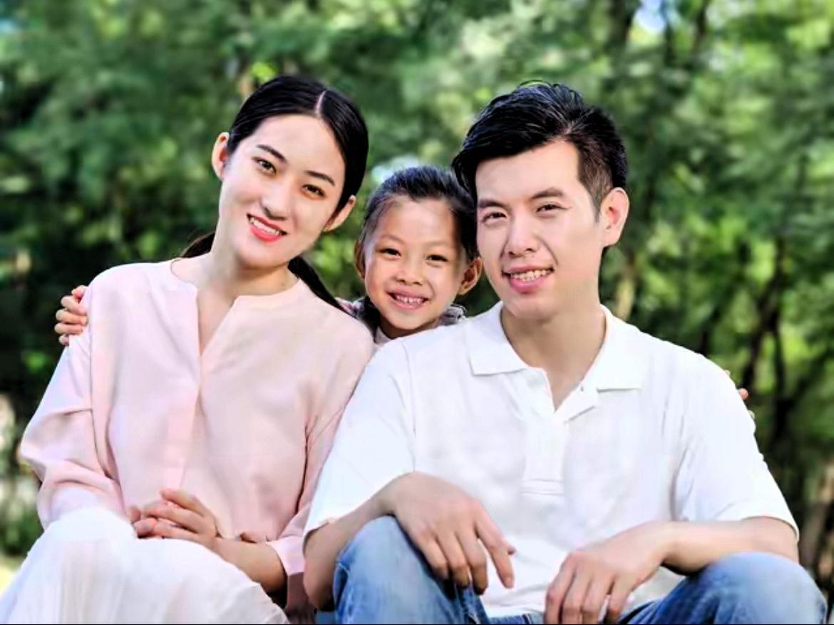 为什么你爱自己的孩子胜过爱自己的父母百倍？原因非常现实！

从生物学角度来看，人