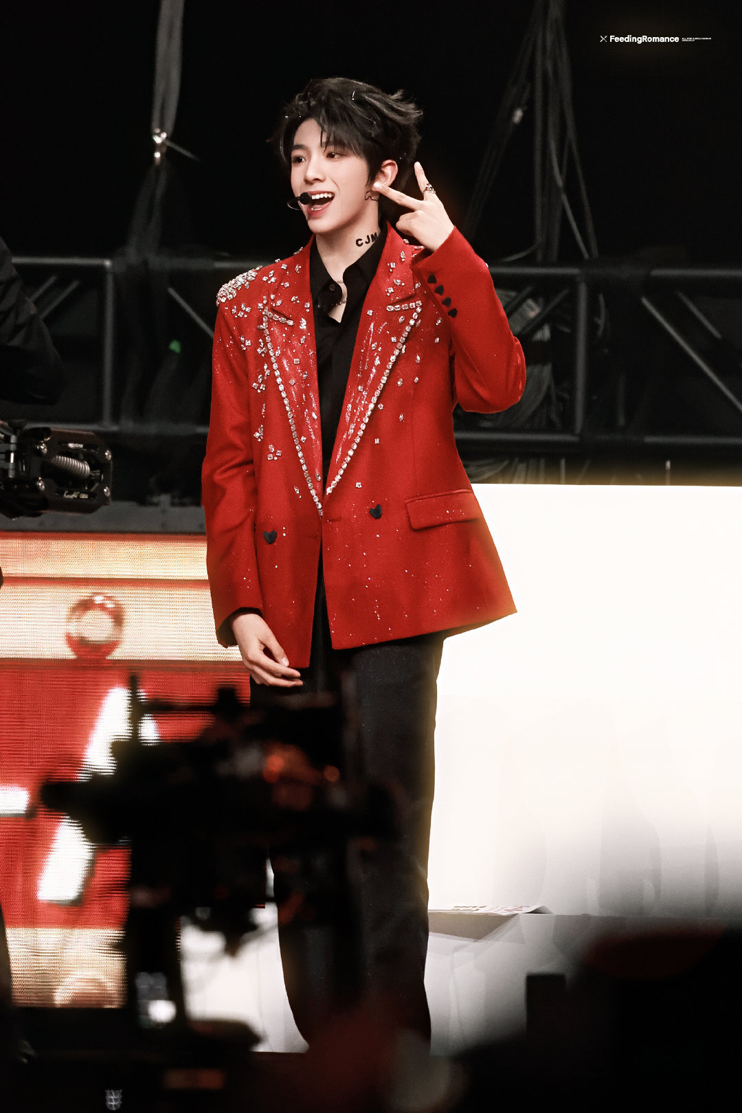 陈浚铭谢逸舟我天有人懂谢逸舟这个名字多好听吗 