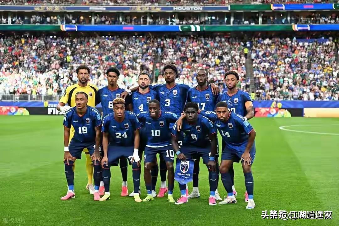 足坛诞生小国奇迹！北京时间6月27日，首次征战世界杯的佛得角0-0战平沙特，三战