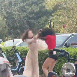 我滴妈呀又到了我最喜欢的决战小三环节 
