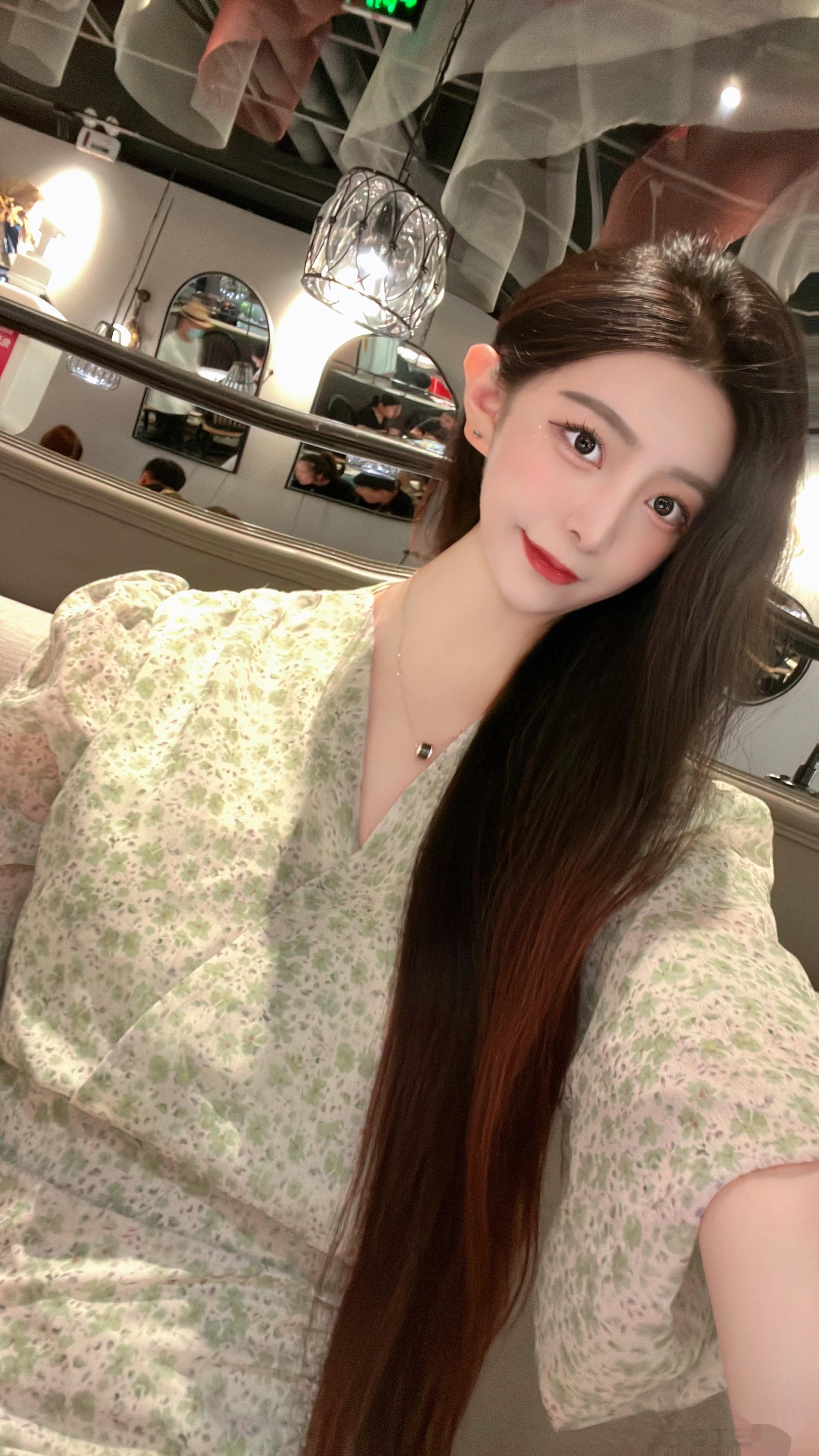月光所至 萬事勝意🌙  ​​​