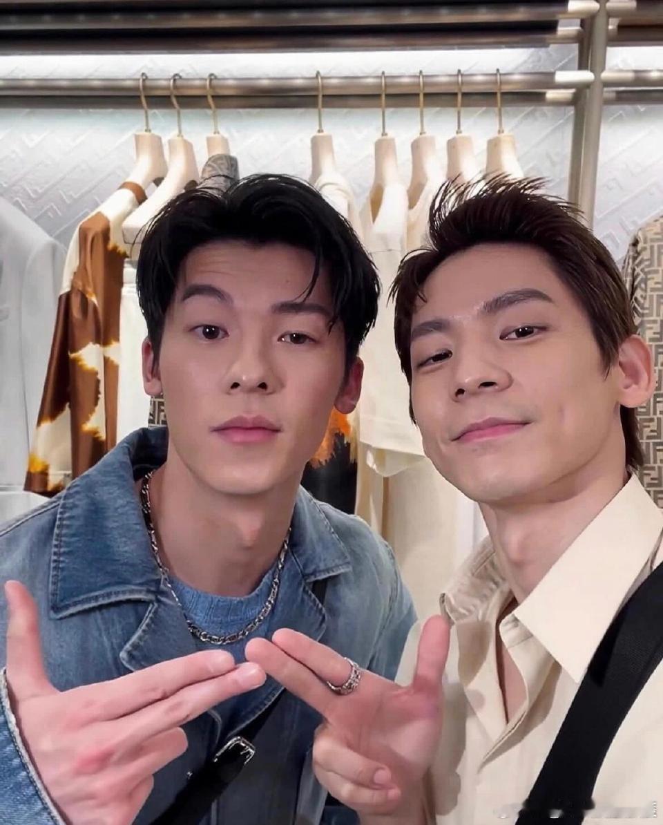 许光汉林柏宏新型同框这对新型同框杀疯！前世鬼警封神，今生硬汉拆弹，跨时空宿命感拉