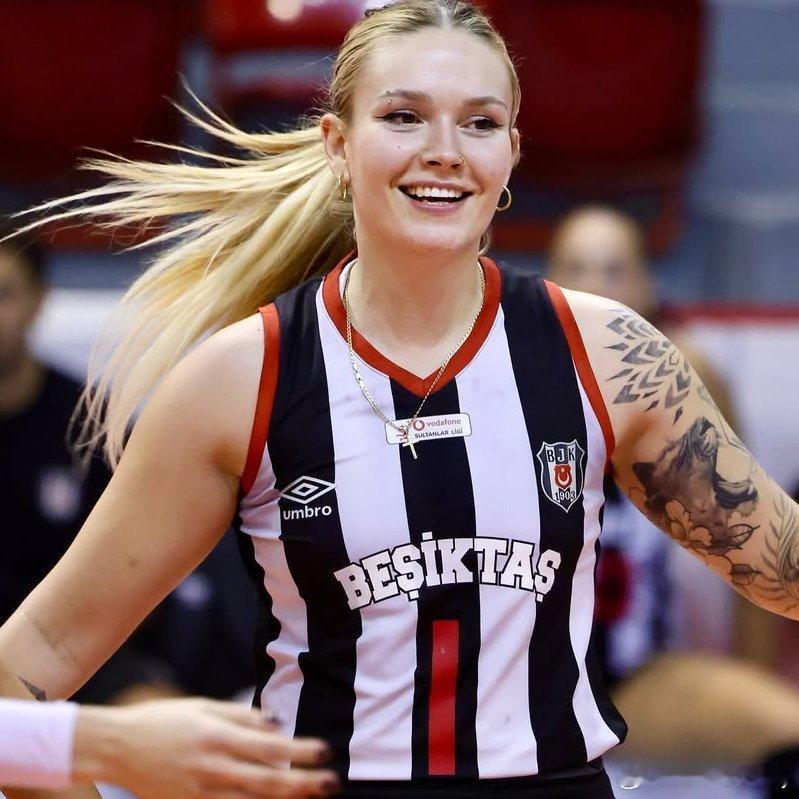 【土超女排】第七轮，贝西克塔斯3-1（9-25 , 31-29 , 25-17 