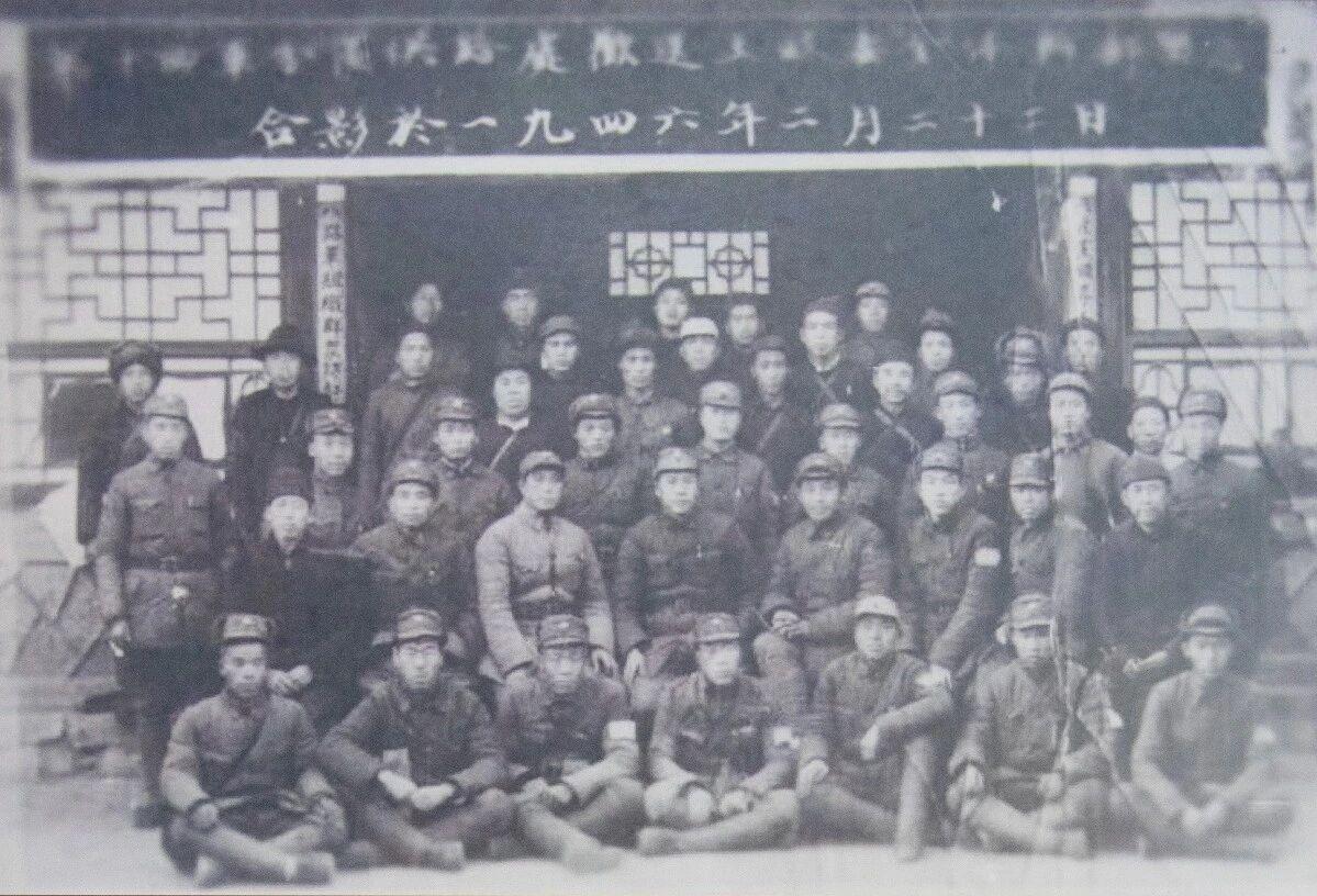 鲁西新区马岭岗镇解元集村人常天车参加八路军时的留影

鲁西新区马岭岗镇解元集村人