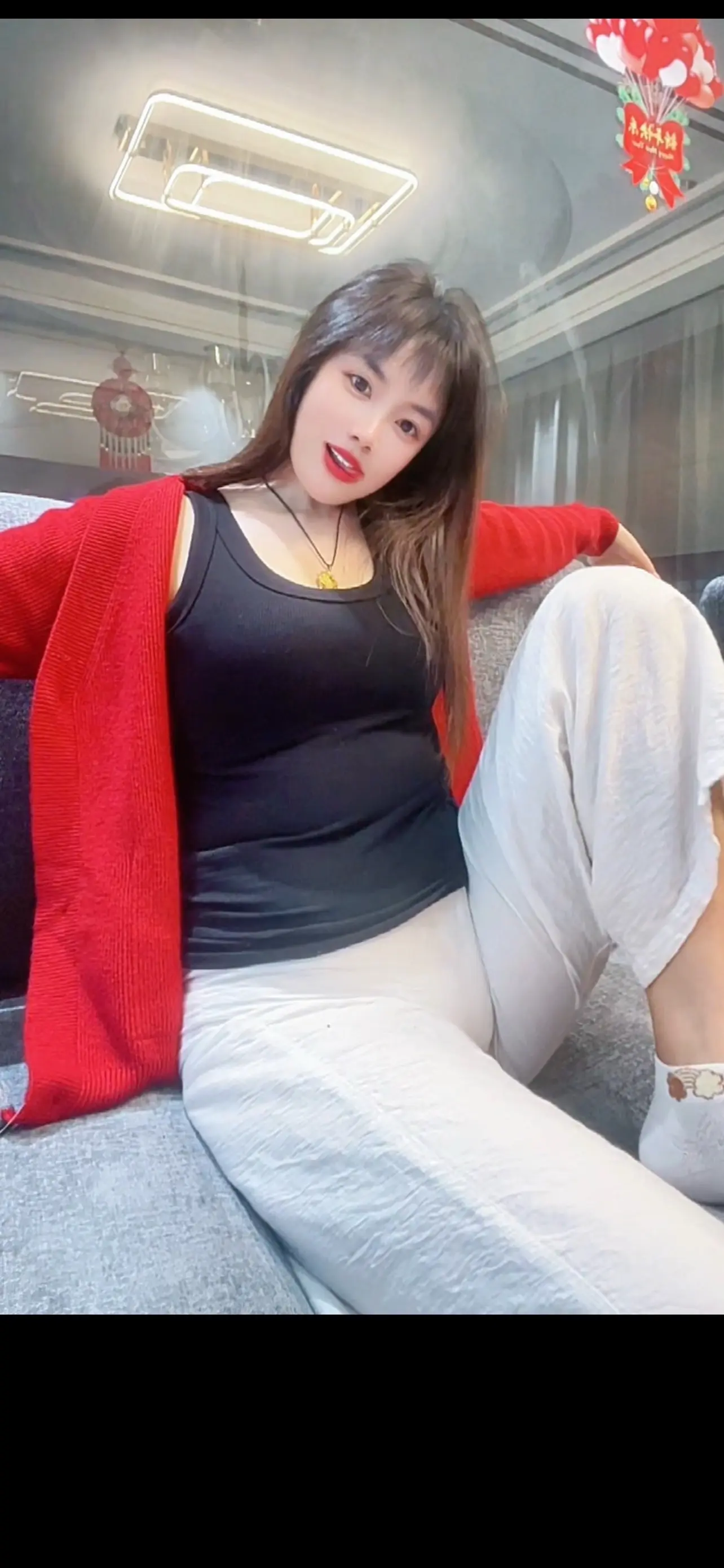 “祝我以后薄情寡义，唯利是图！ 祝我不再真诚，不再念旧， 祝我贪财好色...