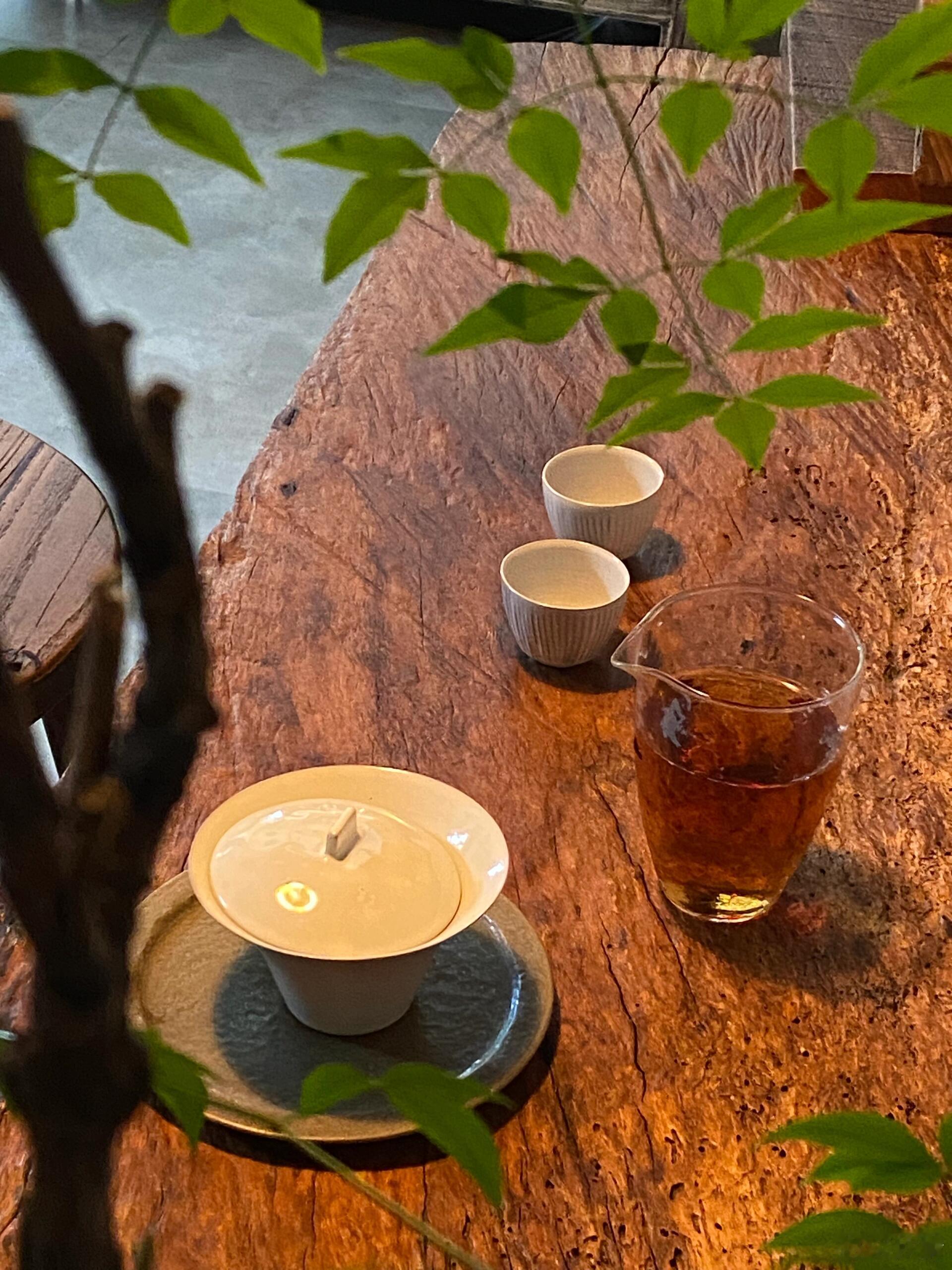 杯盏中寻找那个久违的自己 