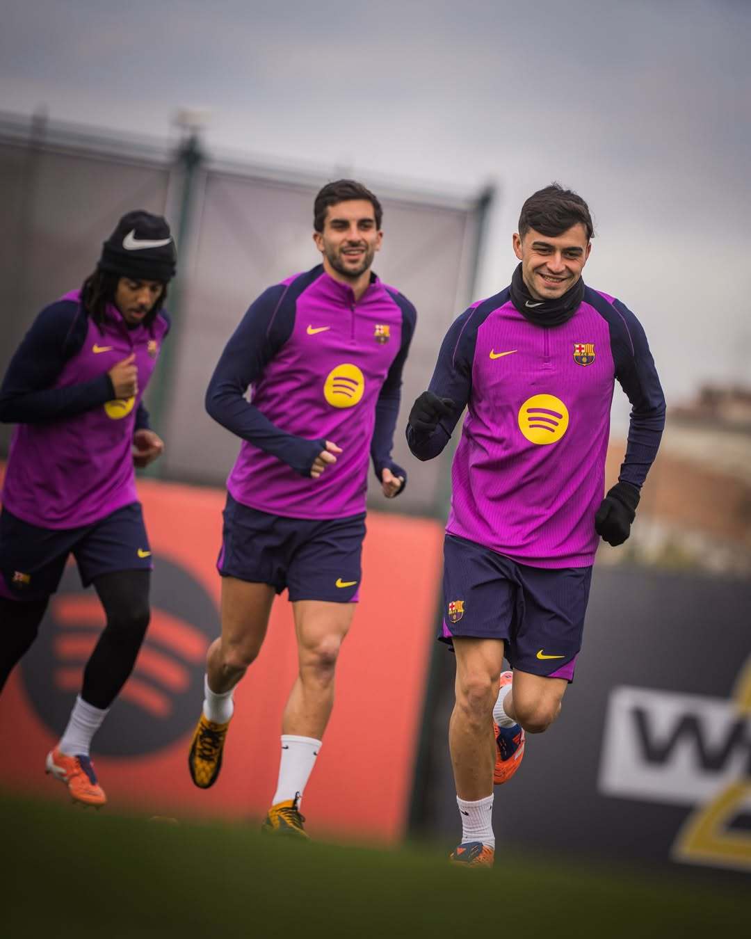 巴萨今天的训练。巴塞罗那西甲