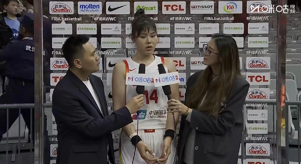 给力！李月汝21分11篮板，荣膺MVP！赛后：就是回来帮助国家队！

对于首战的