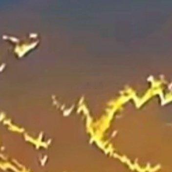 假期是让人留恋的，工作是让人期待的，赚钱是让人向往的！回归生活，认真搬砖，迎接下