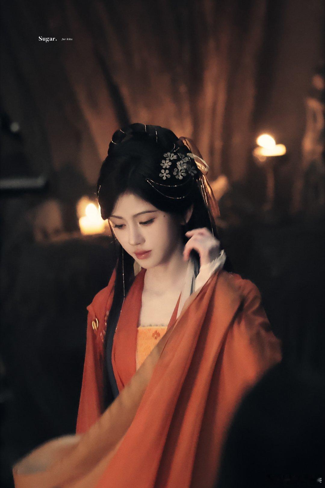 jjy鞠婧祎万花世界 jjy鞠婧祎苏绿夏"你抬眼时，银河便坠入人间"𝓣𝓱𝓮