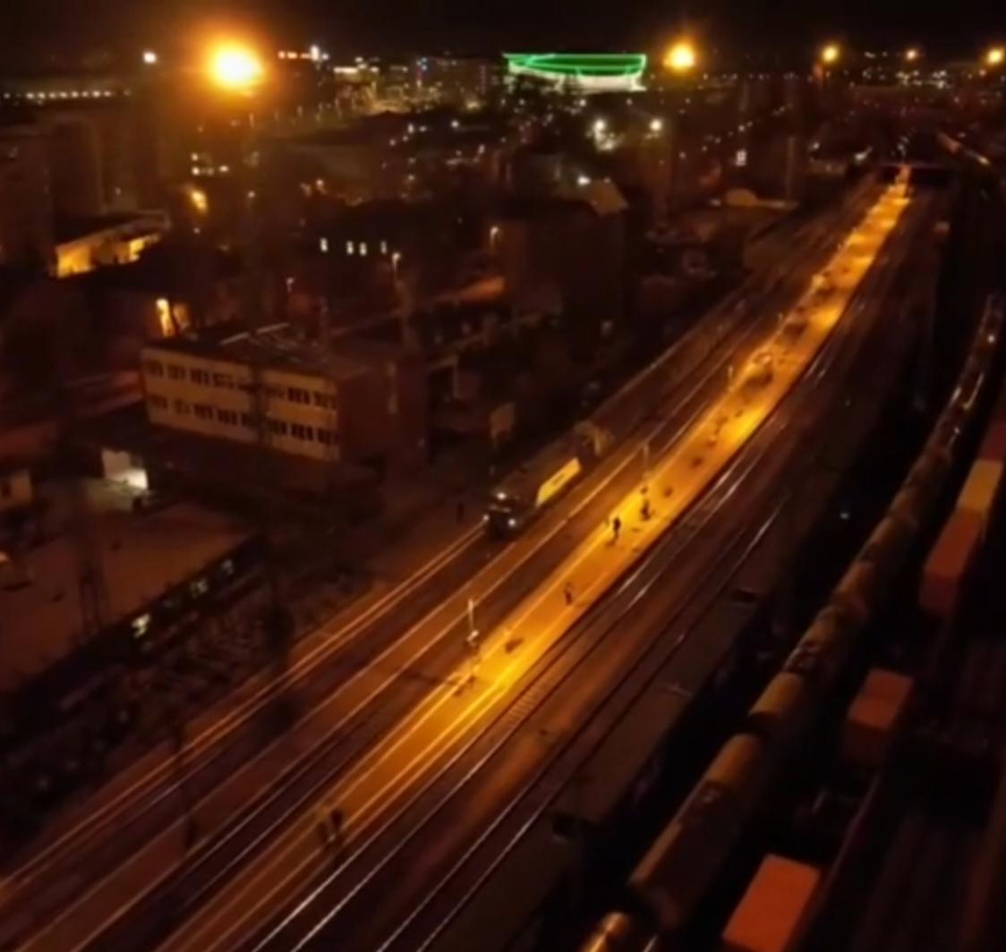 匈塞铁路匈牙利段正式开通货运，作为中欧互联互通重点项目，这条铁路连接布达佩斯与贝