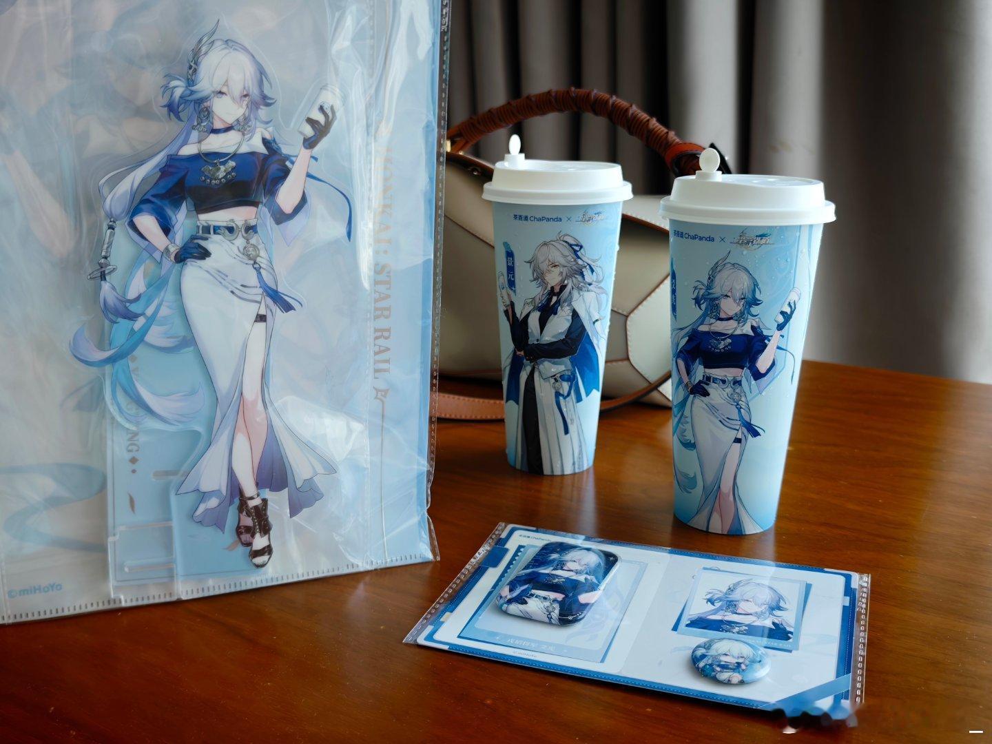 好伟大的一张脸赞美爻老板和景元元