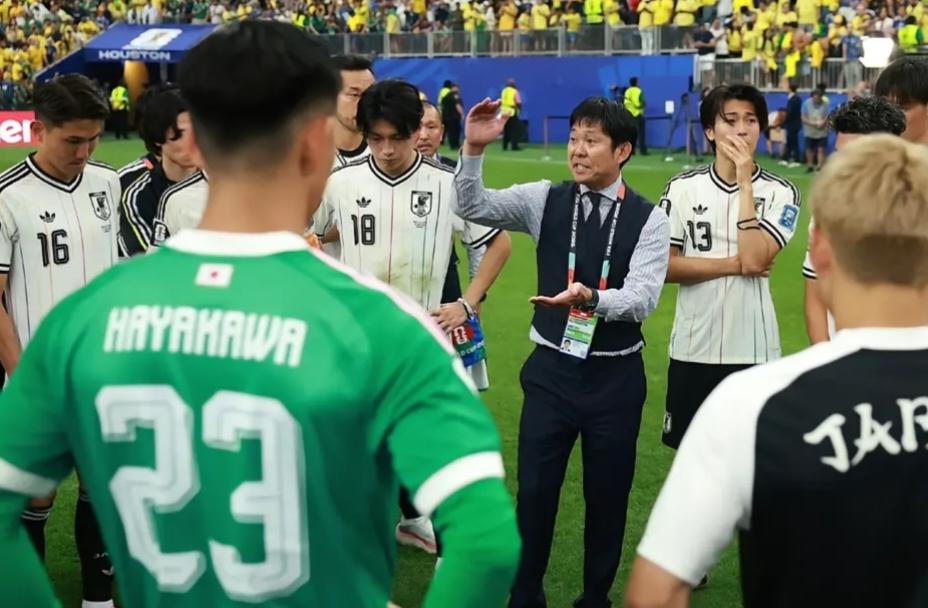 从领先到崩溃只用了6分钟！世界杯32进16淘汰赛，日本被巴西绝杀，难道只是运气吗
