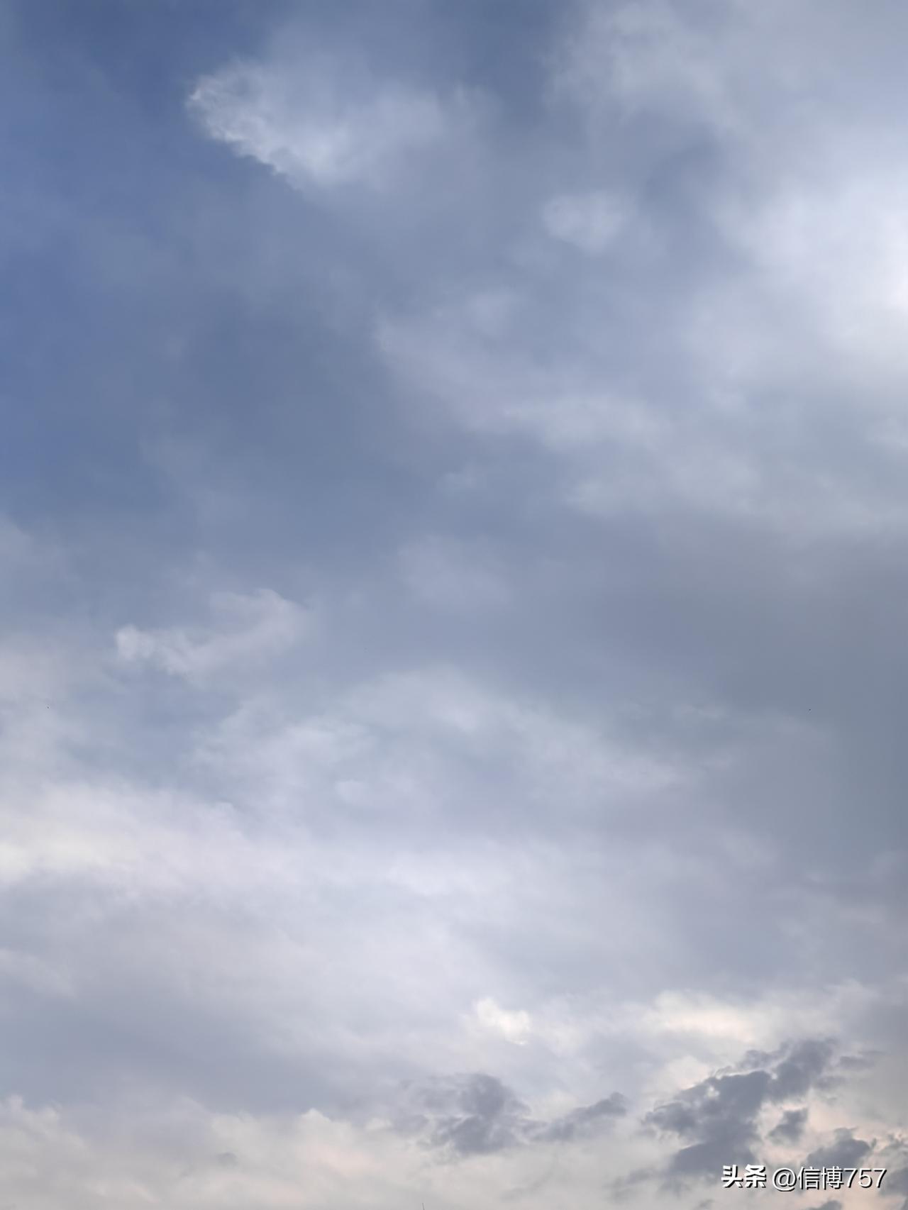 近一个月，家里发生了很多不好的事情，是否意味着今年会有什么大事发生？首先，在2月