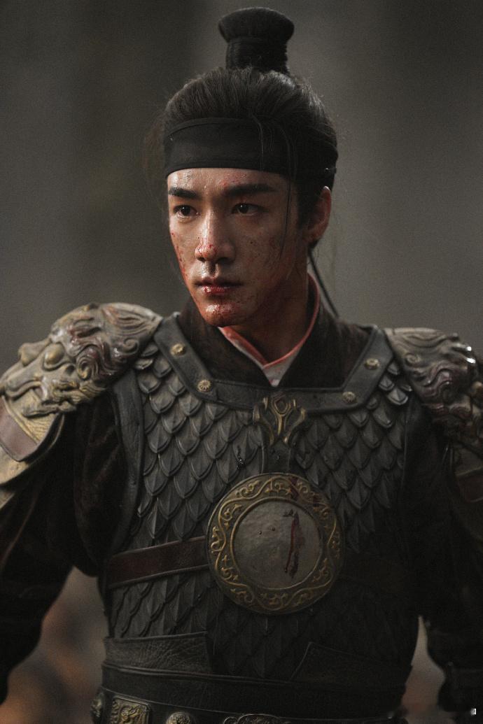 此沙一部戏集齐文臣武将糙汉 前一秒还是朝堂上运筹帷幄的白月光首辅，下一秒怎么就变