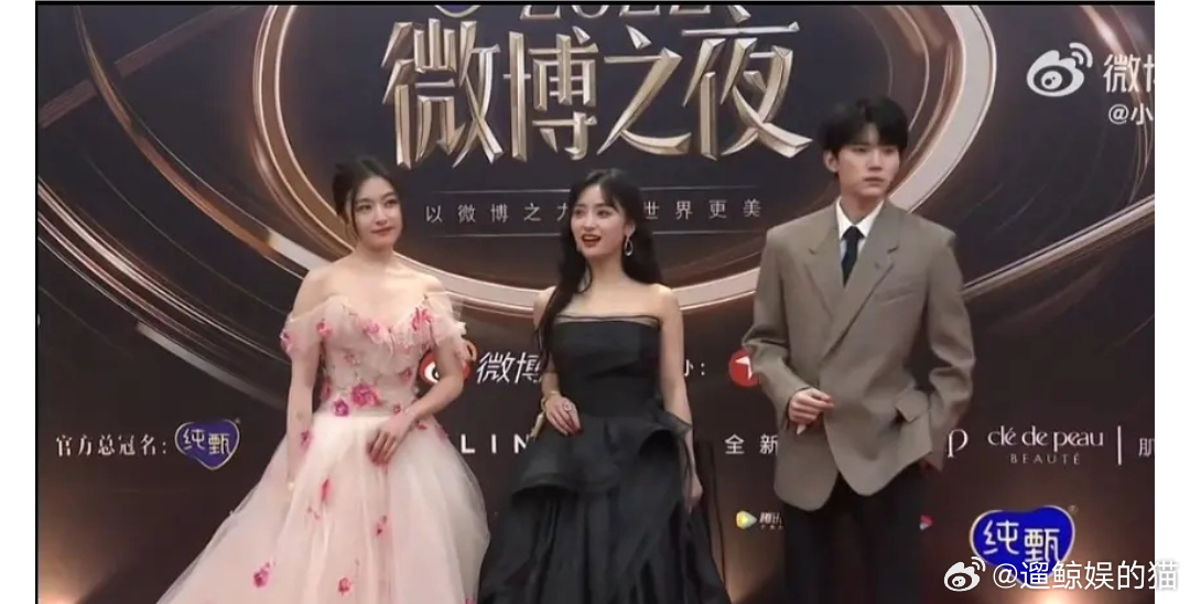 沈月居然被李兰迪给秒了，我觉得她们应该是平起平坐的感觉，都实力大咖的 ​​​