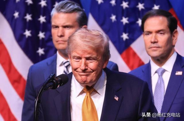 公然明抢！特朗普强行接管霍尔木兹海峡，抽成20%过路费，点名六国缴保护费
 
中