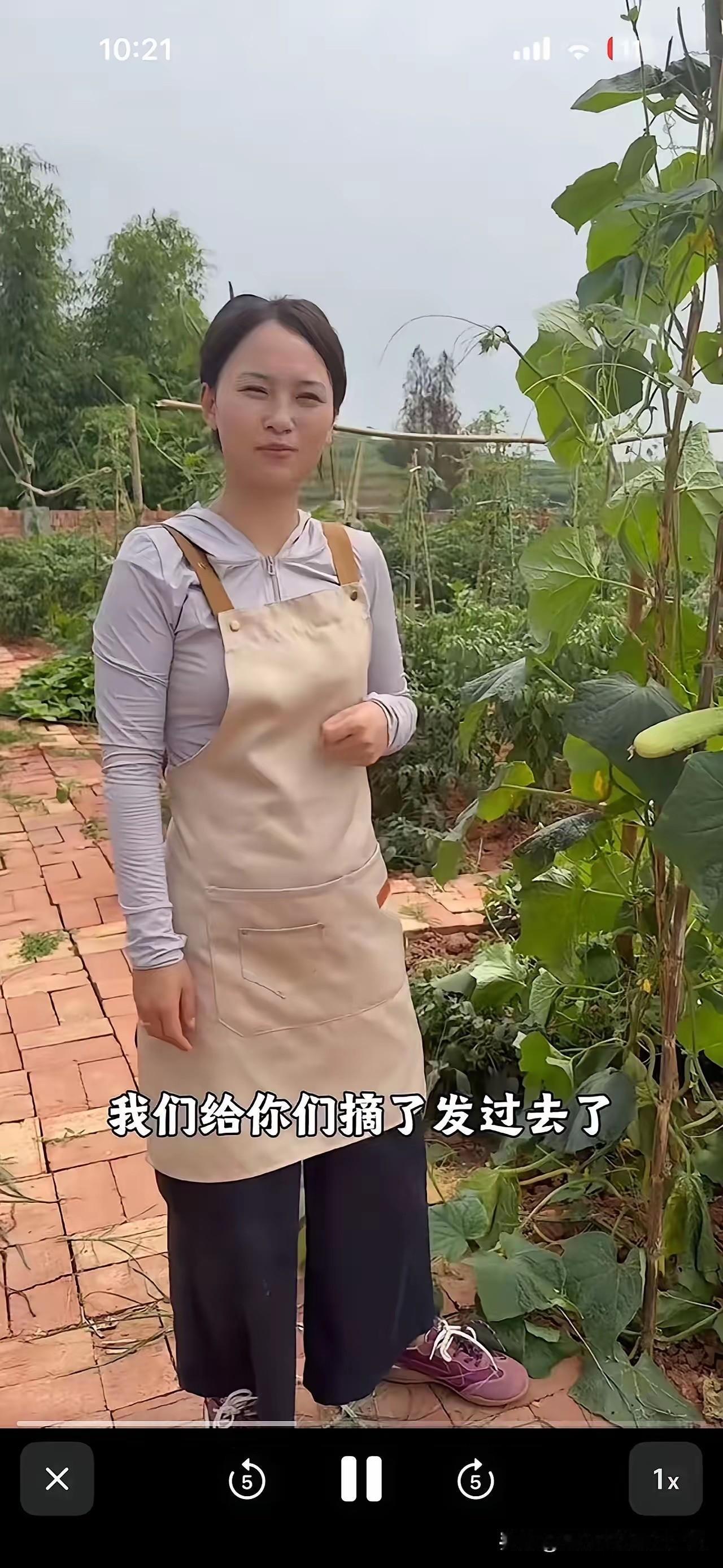 全网羡慕的人
全网都在羡慕吴小慧，说她“前人栽树 后人乘凉。”自己不费吹灰之力就