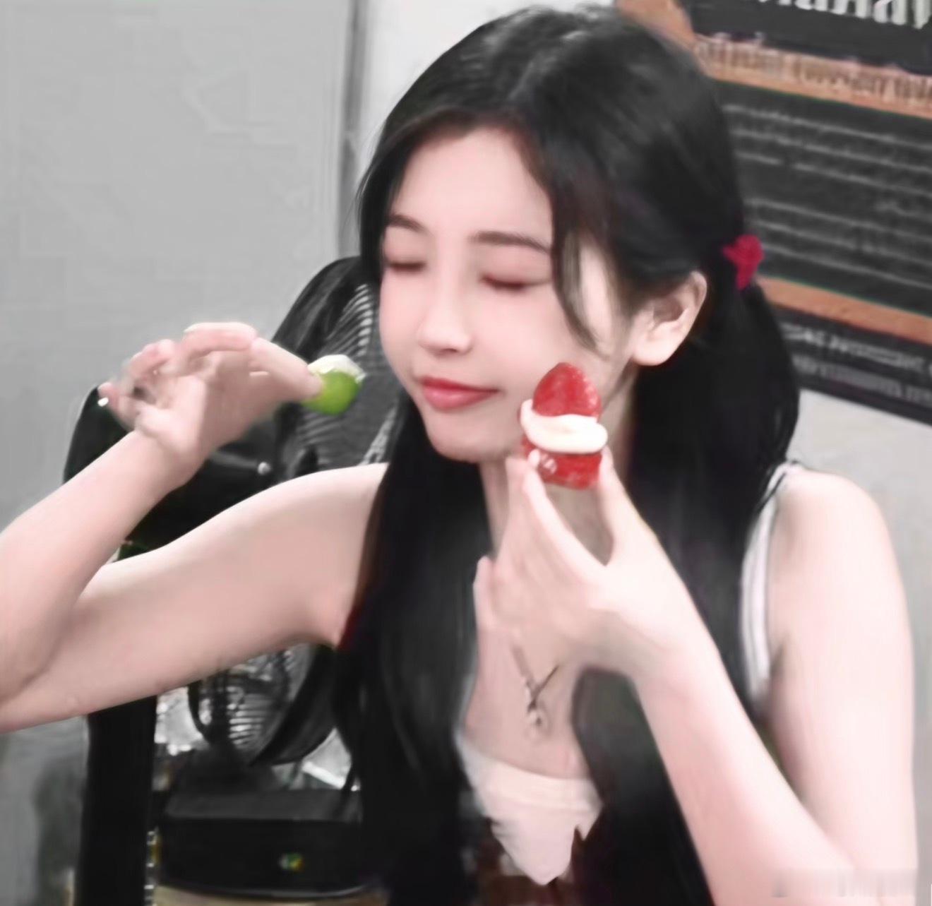 草莓欣🍓虞书欣虞书欣林晚星