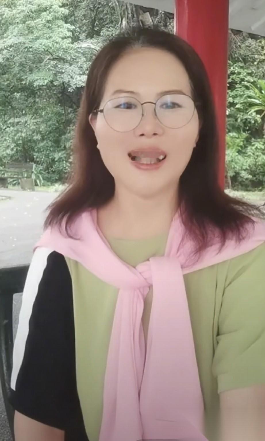 小杨阿姨也不知道为什么老板安排她放假？按说箖箖生日，这位陪伴多年的核心家政人员，