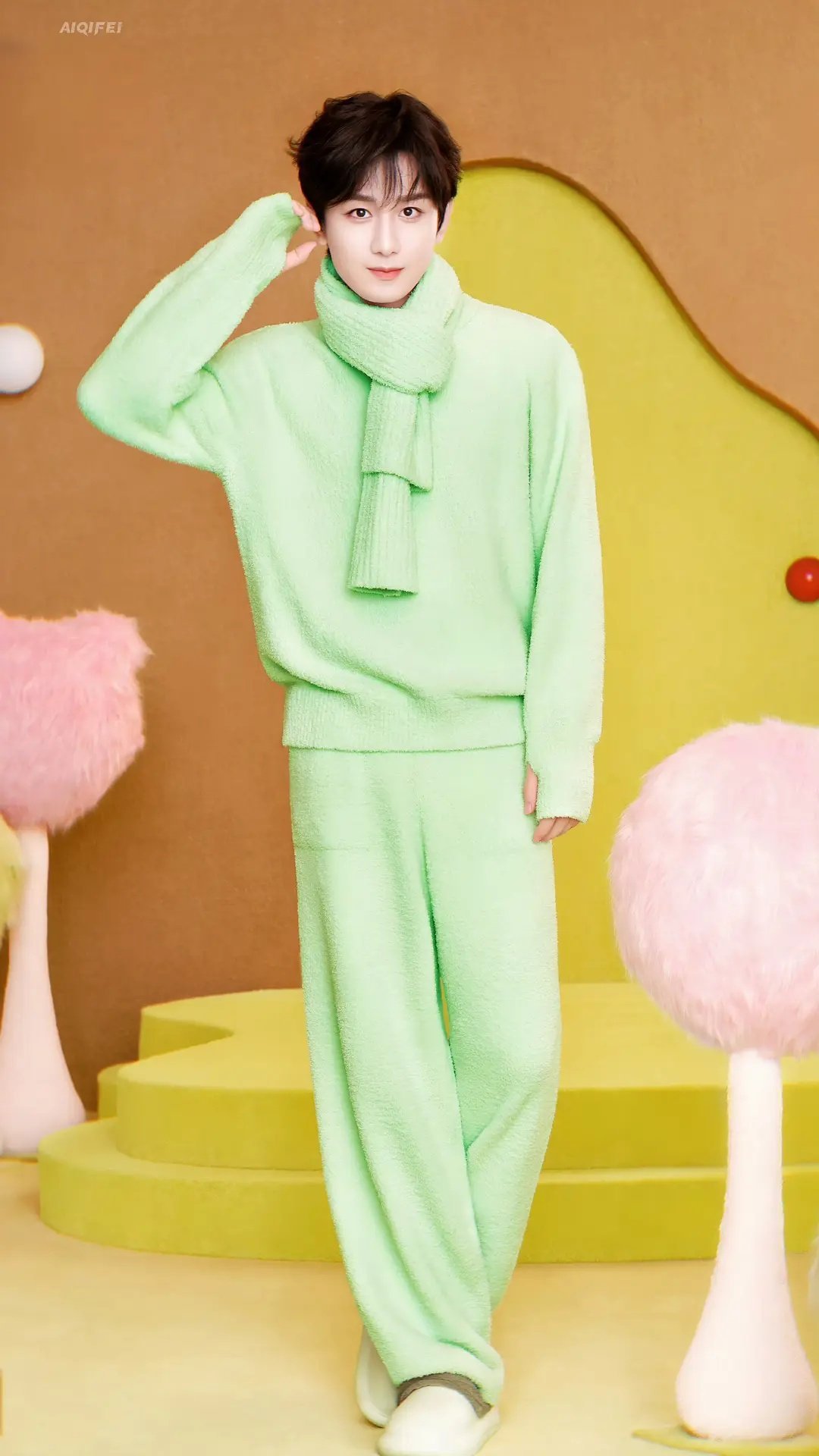 成毅这套太有人夫感了吧 ​​​