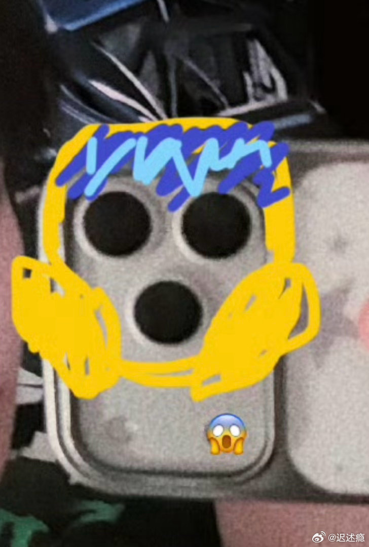 我一开始都没反应过来这画的是啥 他脑洞皓大 
