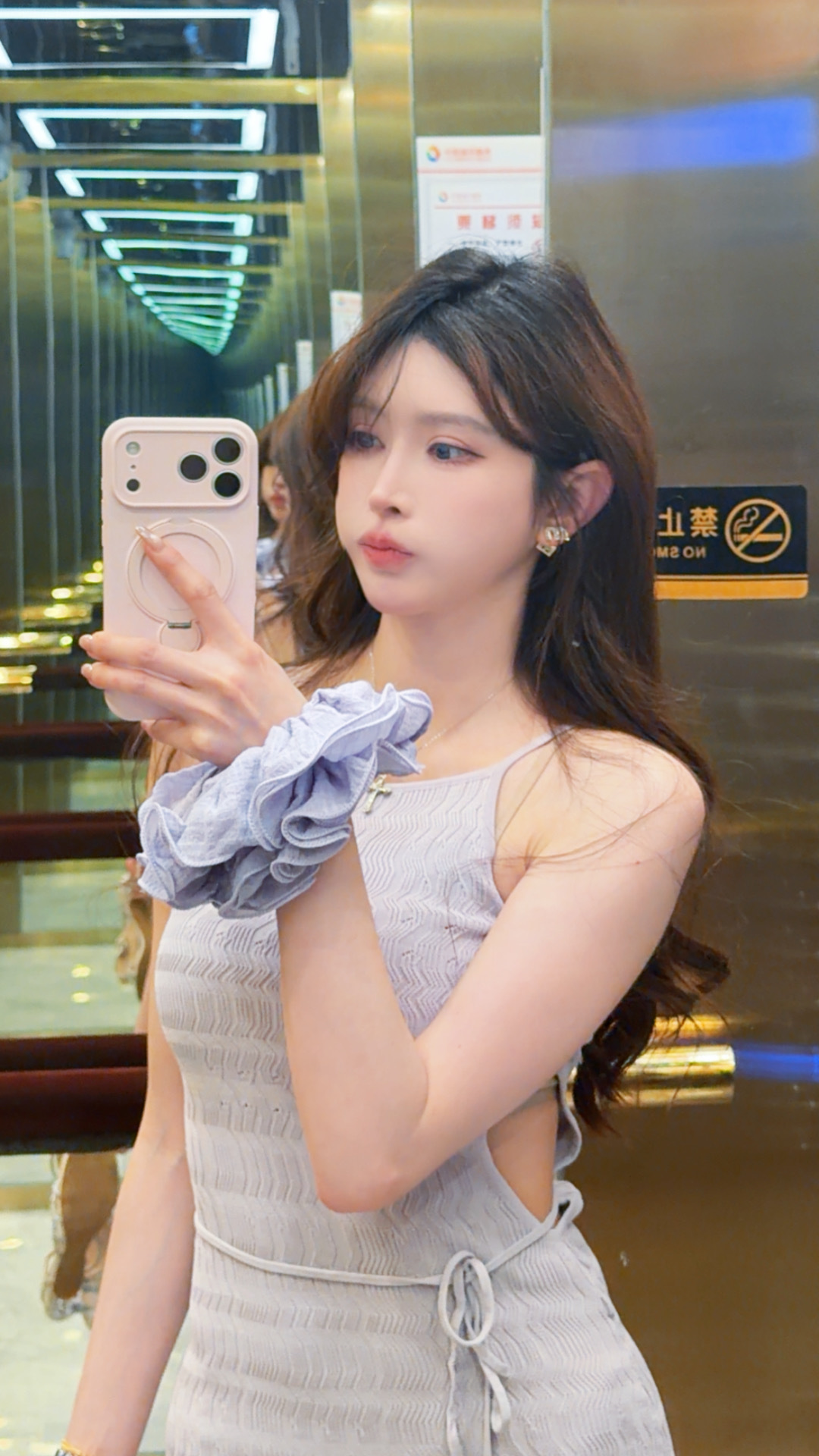 王羽杉来了手机拍照御姐今天穿什么美女热门美女