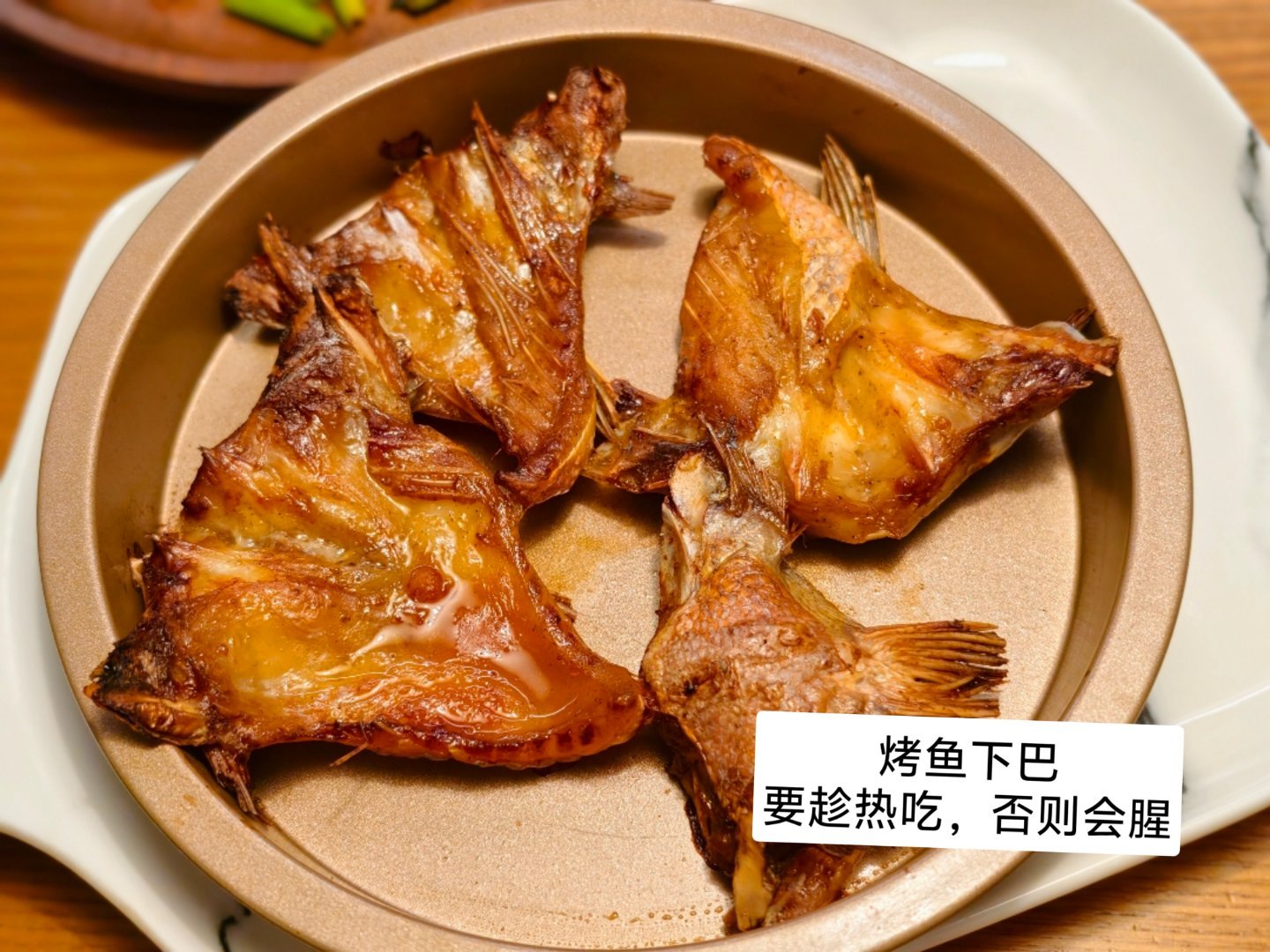 今天中午特意带大美去“宁家十职”，大美看了一圈，却没有太大兴趣，她扔下一句“你看