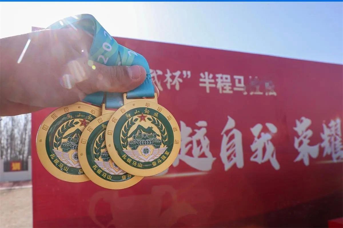 别称马山劲旅的71集团军某部，该部为重型旅。马山，马山，营区里面有一座马山→_→