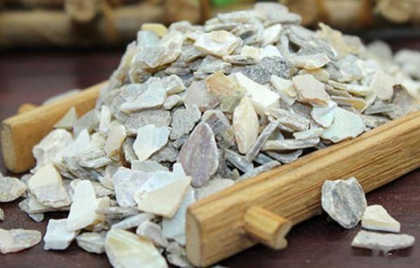 一味生牡蛎治亡阴腹泻[赞]古道瘦马王幸福 古道瘦马按：常读我文章的读者，可能经常