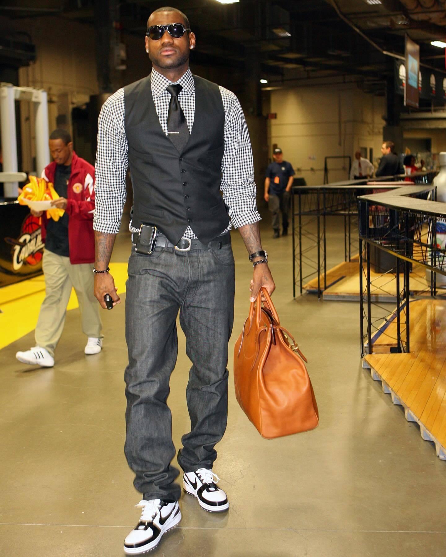 The 2000’s LeBron 詹姆斯