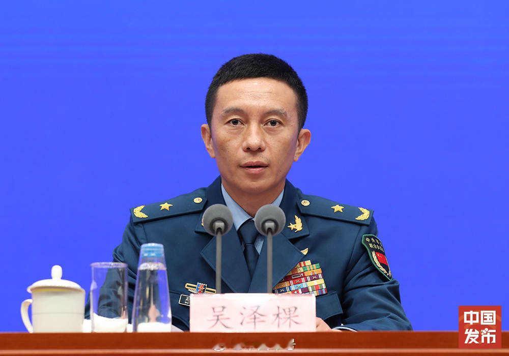 九三胜利日大阅兵 【我军新一代武器装备将集中亮相】国务院新闻办公室今天上午举行新