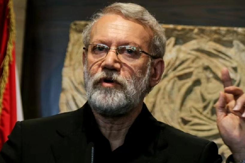 伊朗突发惊天刺杀！“托孤重臣”丧命，中东最后一道谈判门被焊死
 
昨天，伊朗最高