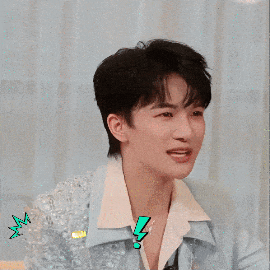 周深  周深北京国际电影节 【圈宝和米说晚安】穿越时间的鸟，藏入星辰背面，等待着