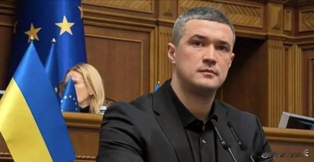 乌克兰防长放狠话：每月要消灭5万俄军！靠谱吗？

乌克兰国防部长费多罗夫最近放出