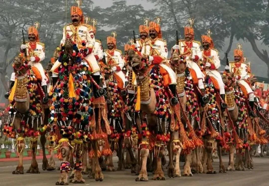 印度给国人的印象就是又蠢又脏又臭，历史上一直被人按着摩擦，是个人见人欺的面瓜，谁