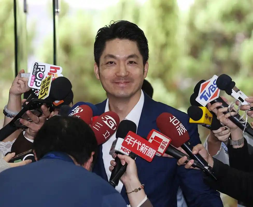 台湾这次恐怕要大洗牌！岛内坊间盛传着一个十拿九稳的判断：一旦蒋万安在2026年底