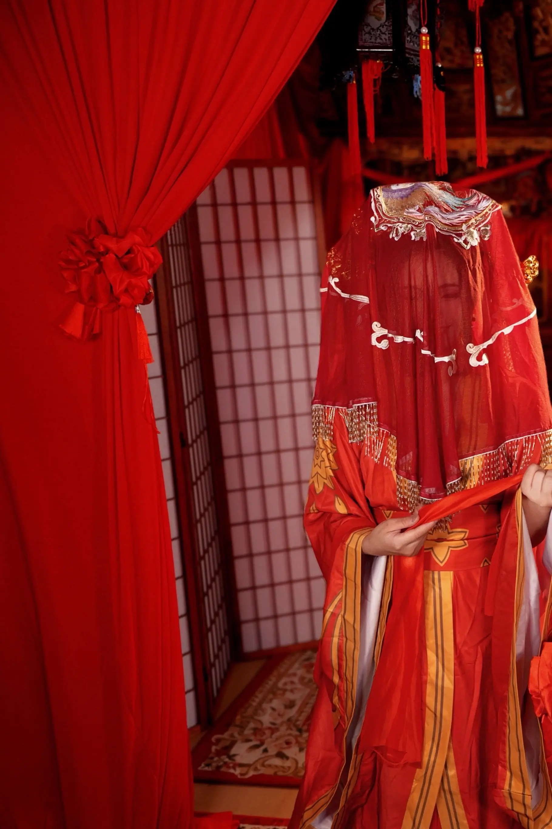 “我的阿离是世界上最美的婚娘。”
