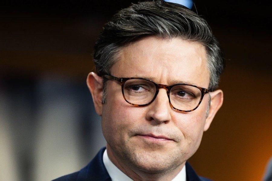 美国众议长迈克·约翰逊对马姆达尼当选纽约市长作出反应：

“纽约市的民主党人选择