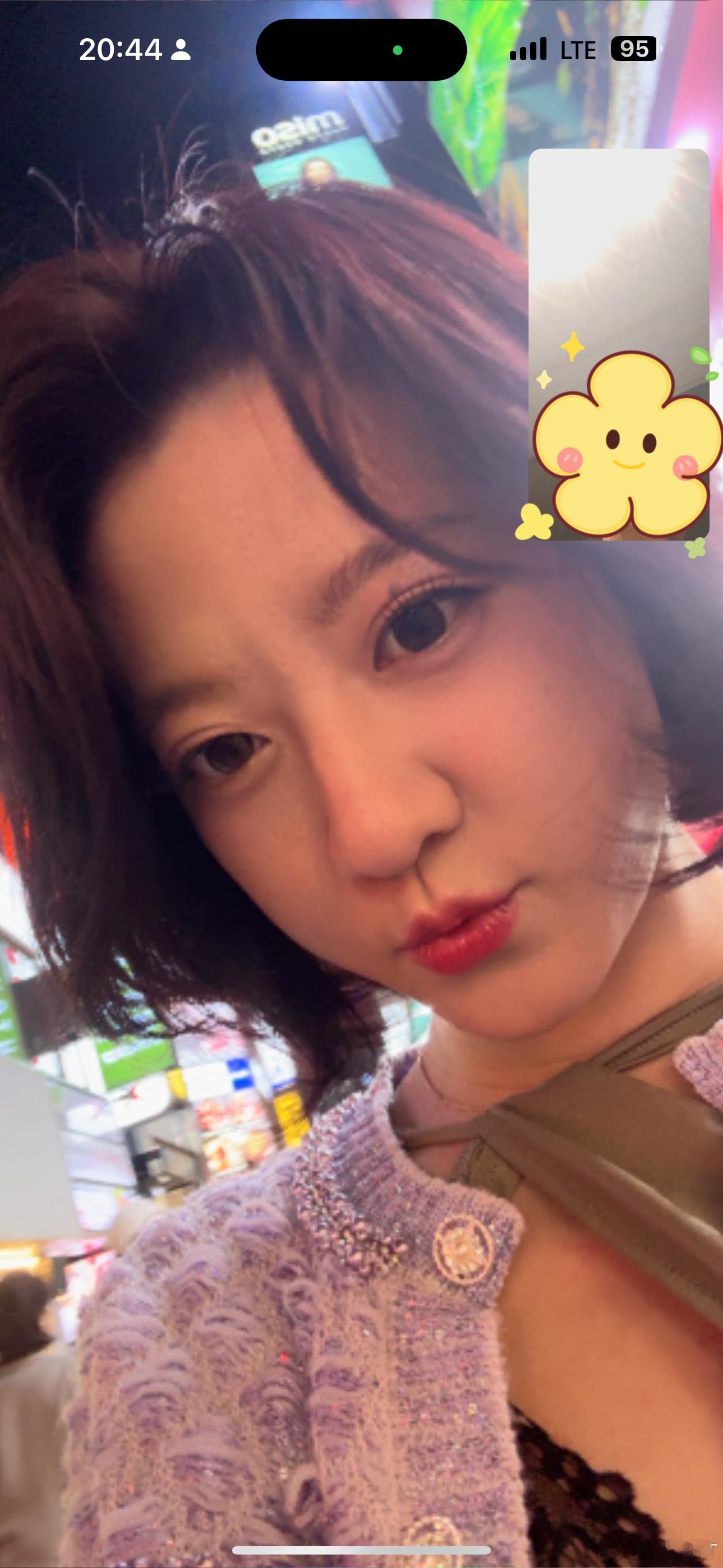 不知道有没有人跟我一样夏天皮肤不清洁 就会长小油脂 一颗一颗的能看到“小头”偷懒