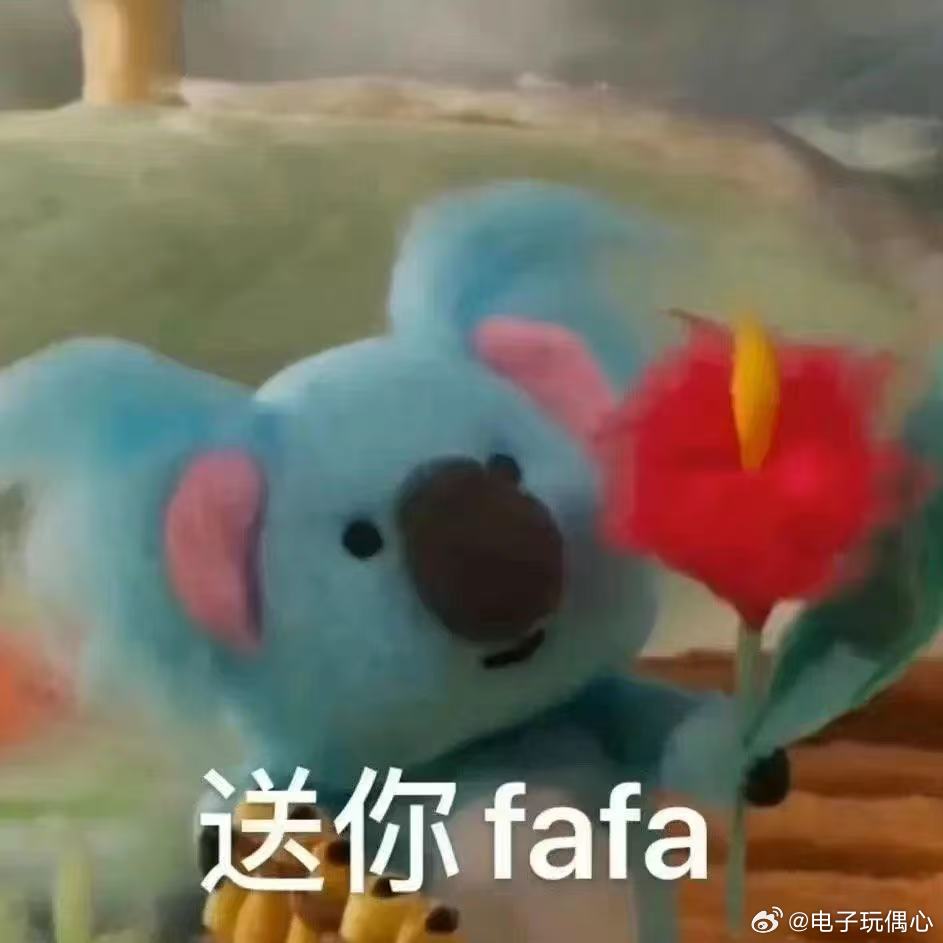 今天终于懂了为什么有人说阔腿裤和大风是天敌！风一吹裤腿直接往身上裹，连鞋子都被裹