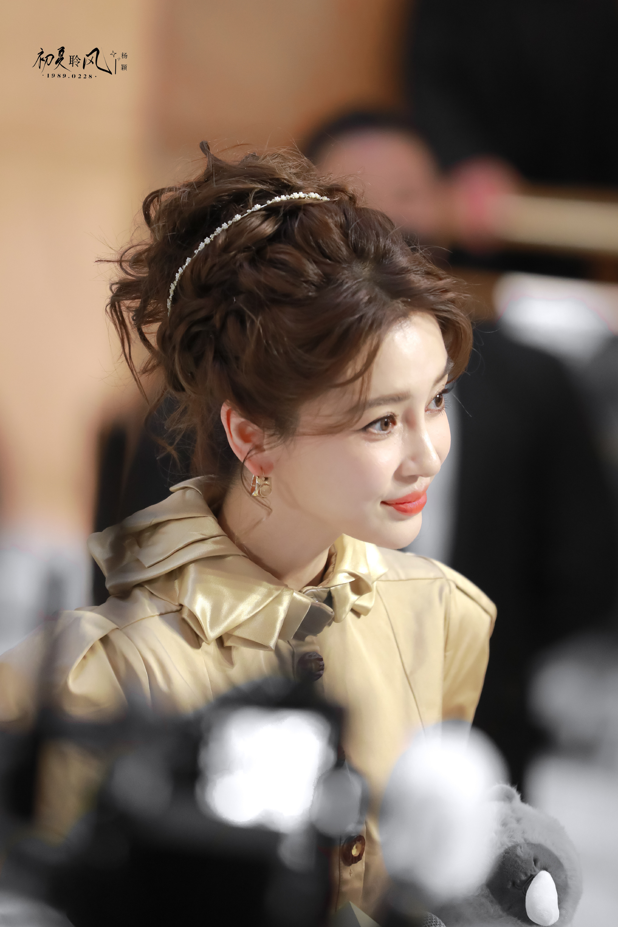 angelababy angelababy “你是被光偏爱的，你的名字燃起我永恒