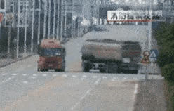 横冲直撞，这损失有点惨重