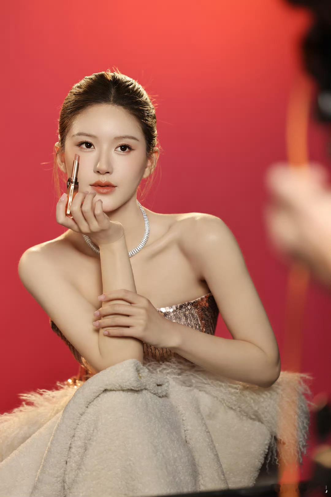 📣我的天这把千金闺蜜夜话局来的居然是真闺蜜笑笑！！👭不仅如此两人也双双参演《